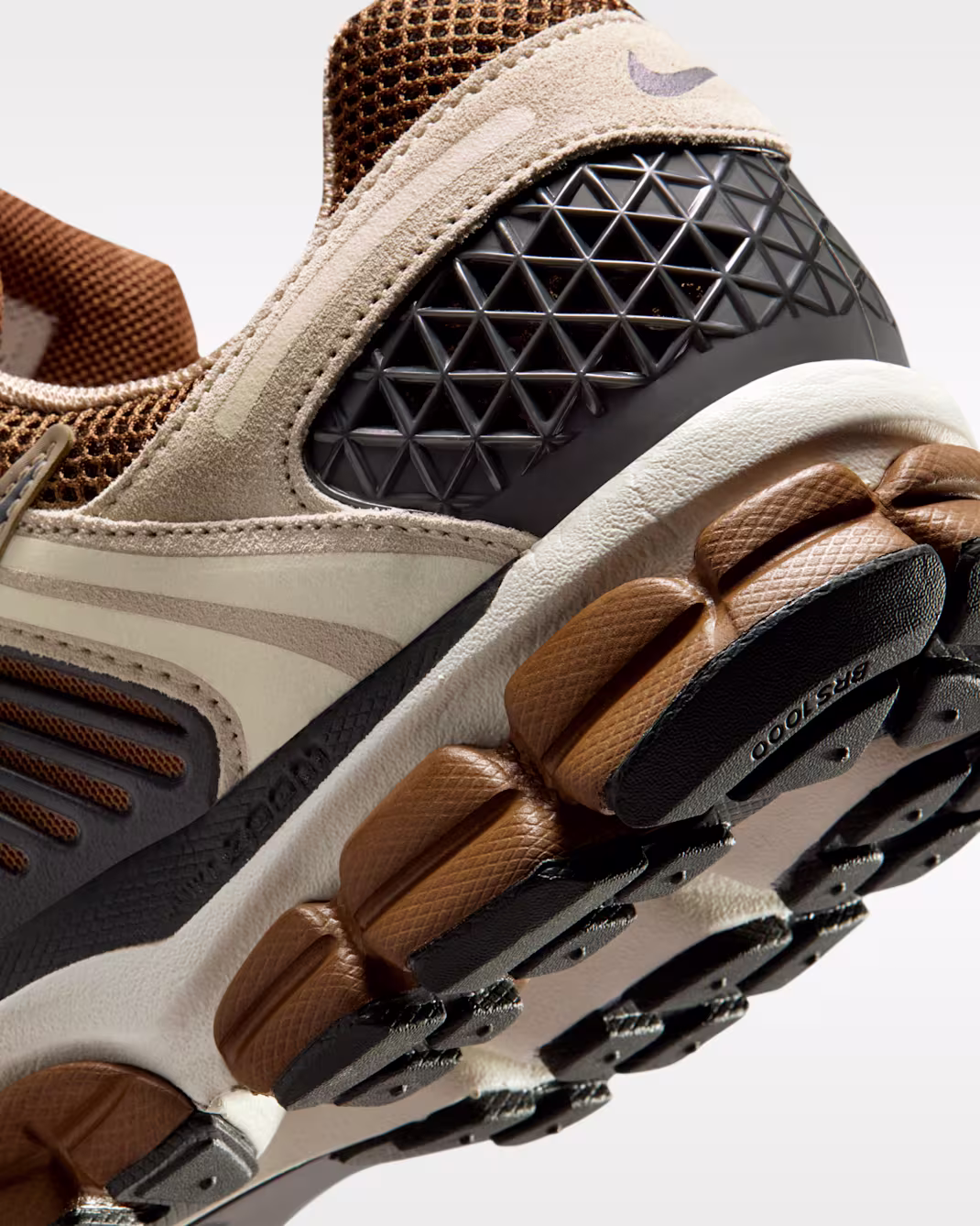 Nike Zoom Vomero 5 - View image 8